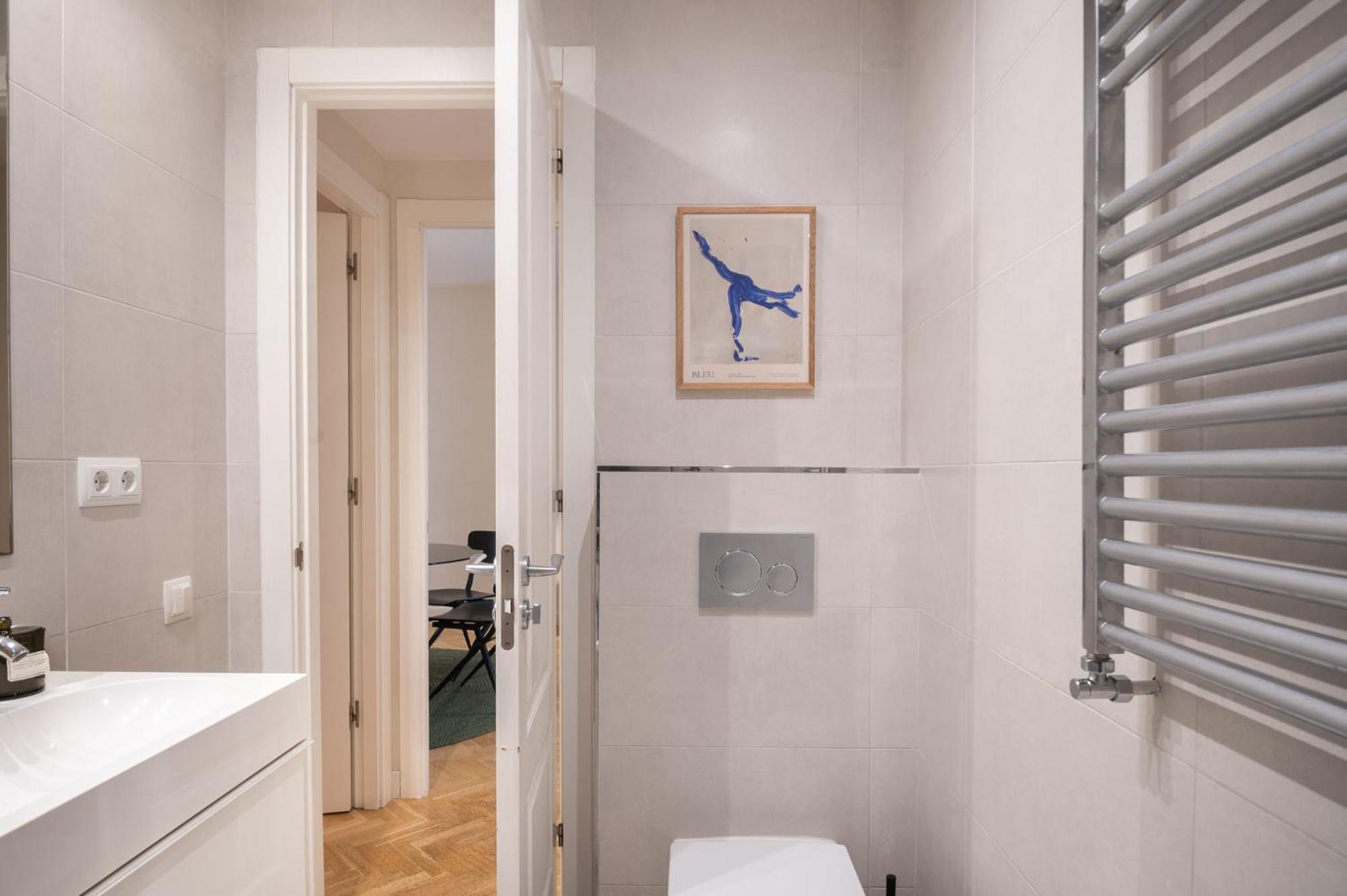 Spacious And Elegant Oasis In The Location Barcelone